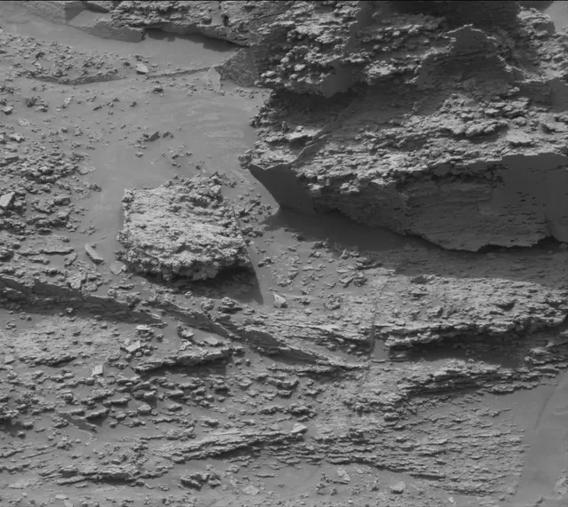 Sol 3466: Mast Camera (Mastcam)