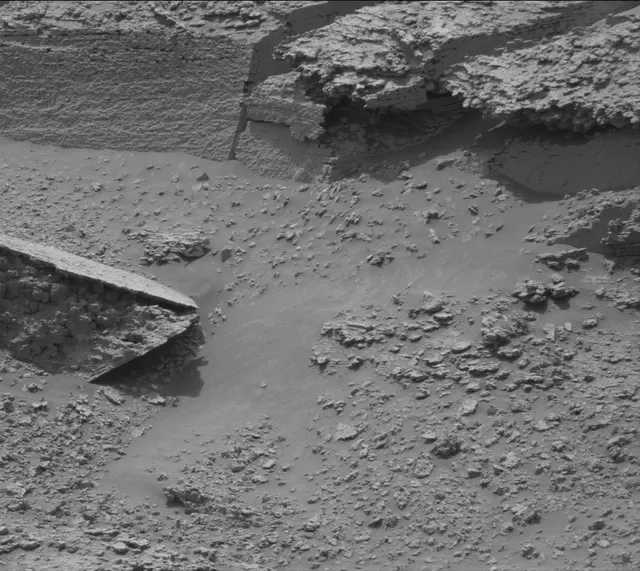 Sol 3466: Mast Camera (Mastcam)