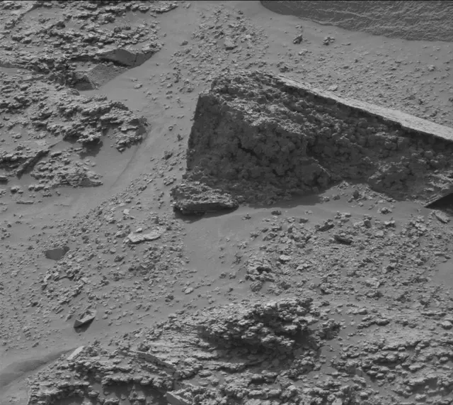 Sol 3466: Mast Camera (Mastcam)