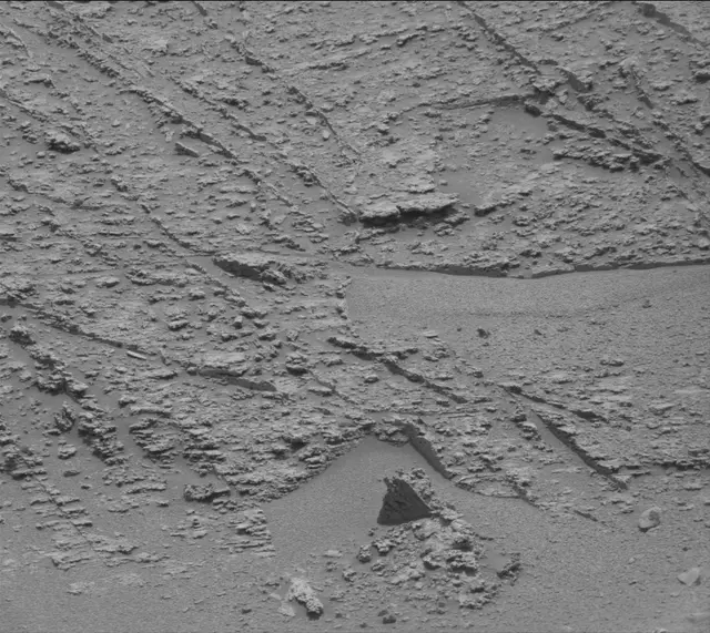 Sol 3466: Mast Camera (Mastcam)