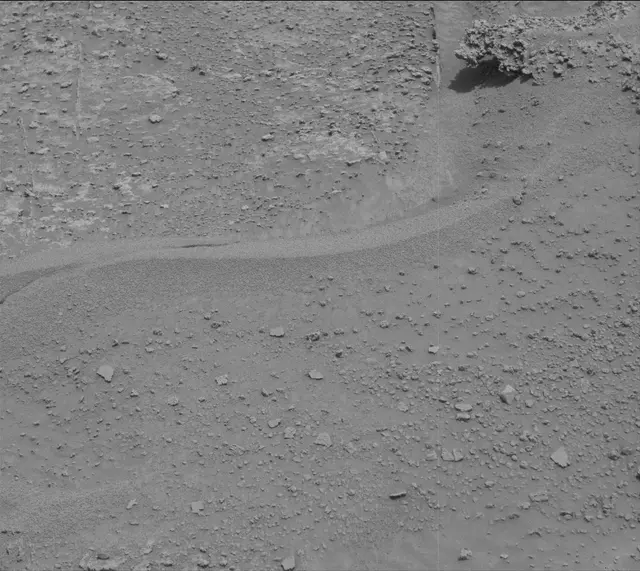 Sol 3469: Mast Camera (Mastcam)