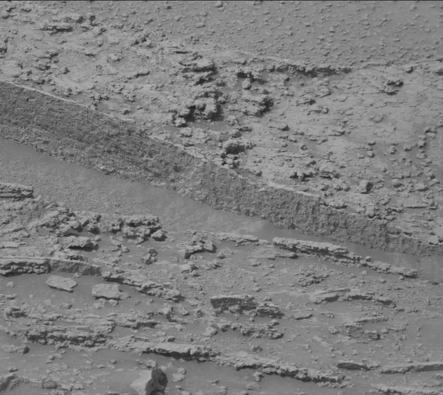 Sol 3469: Mast Camera (Mastcam)