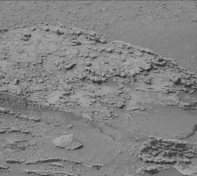 Sol 3469: Mast Camera (Mastcam)