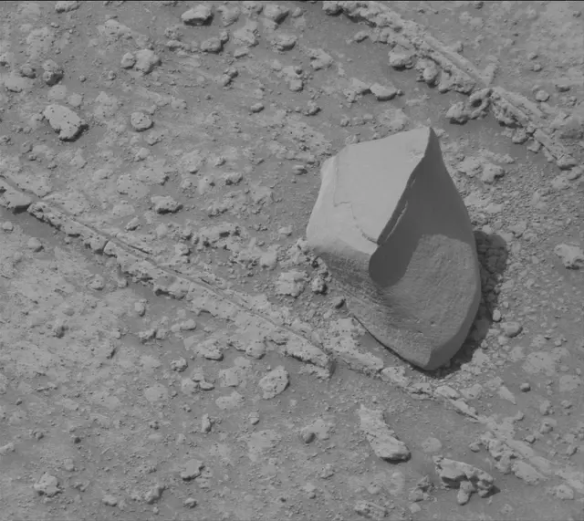 Sol 3469: Mast Camera (Mastcam)