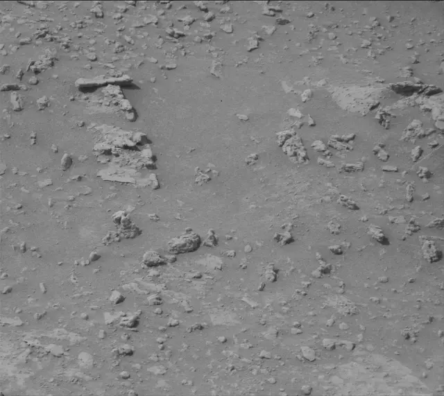 Sol 3469: Mast Camera (Mastcam)