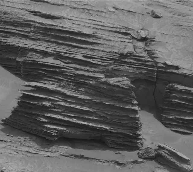 Sol 3471: Mast Camera (Mastcam)