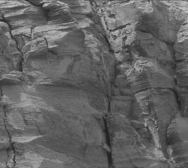 Sol 3472: Mast Camera (Mastcam)