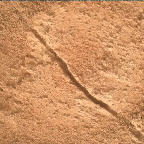Sol 3473: Mars Hand Lens Imager (MAHLI)