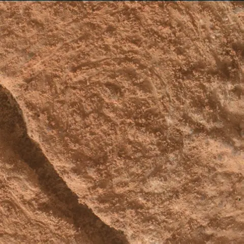 Sol 3473: Mars Hand Lens Imager (MAHLI)