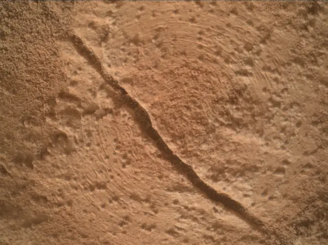 Sol 3473: Mars Hand Lens Imager (MAHLI)