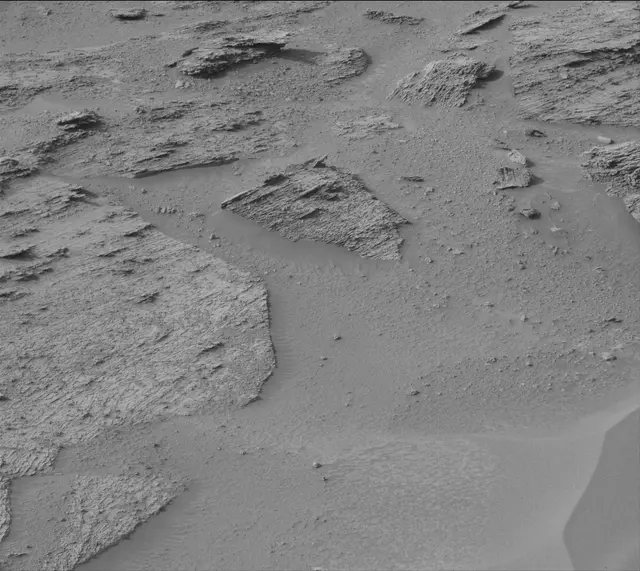 Sol 3474: Mast Camera (Mastcam)