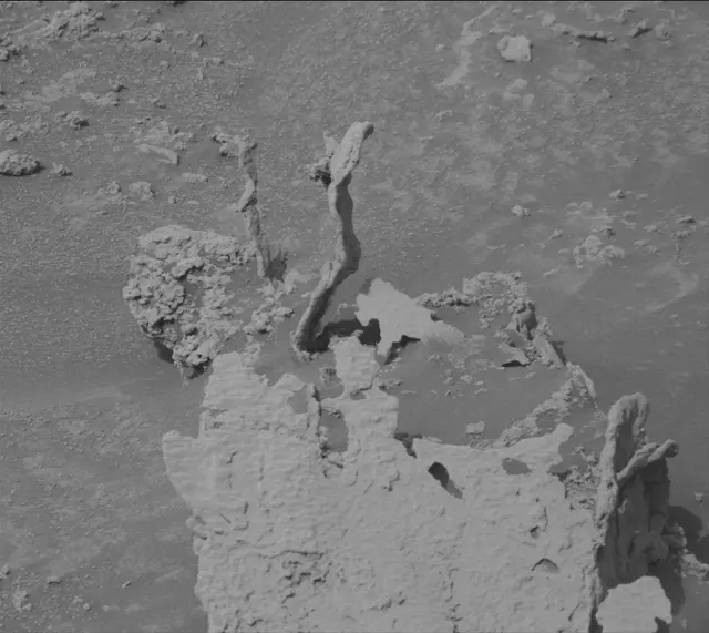 Sol 3474: Mast Camera (Mastcam)