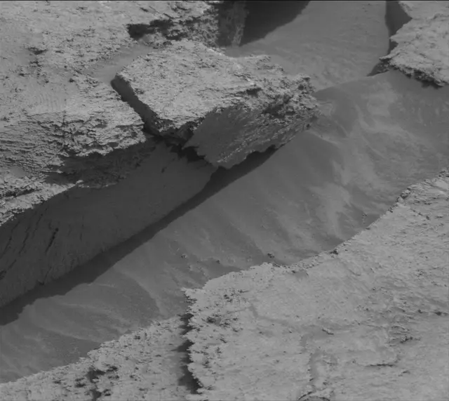 Sol 3478: Mast Camera (Mastcam)