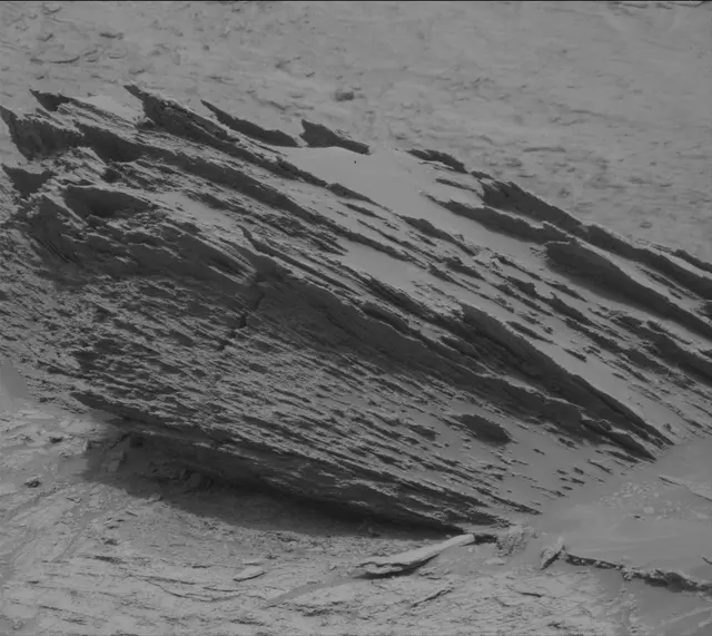 Sol 3480: Mast Camera (Mastcam)