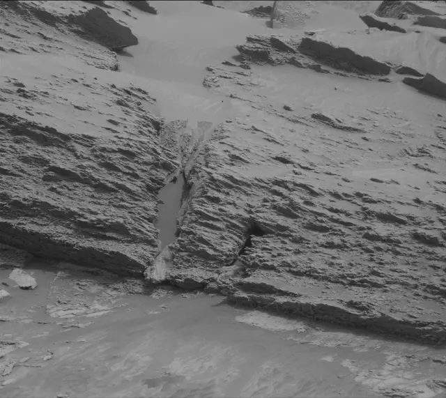 Sol 3480: Mast Camera (Mastcam)