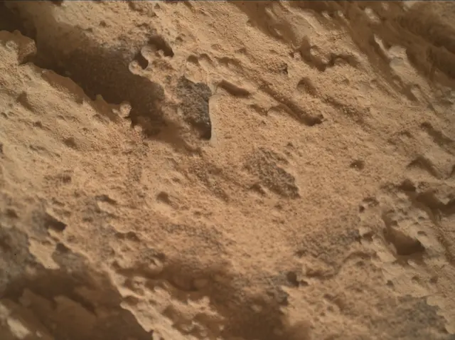 Sol 3480: Mars Hand Lens Imager (MAHLI)