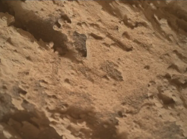 Sol 3480: Mars Hand Lens Imager (MAHLI)