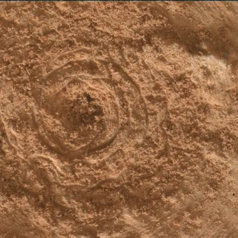 Sol 3480: Mars Hand Lens Imager (MAHLI)