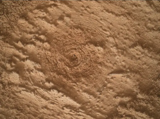 Sol 3480: Mars Hand Lens Imager (MAHLI)