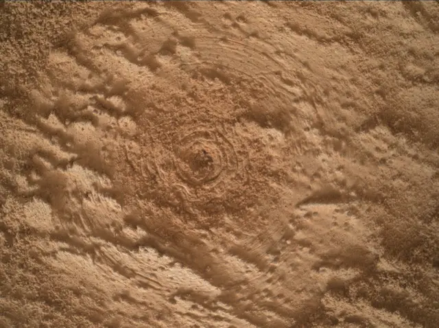 Sol 3480: Mars Hand Lens Imager (MAHLI)
