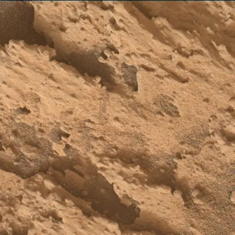 Sol 3480: Mars Hand Lens Imager (MAHLI)