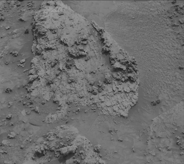 Sol 3485: Mast Camera (Mastcam)