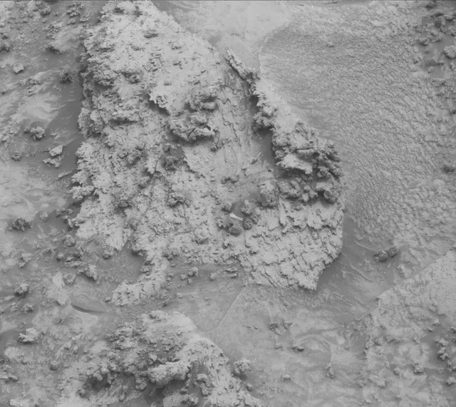 Sol 3485: Mast Camera (Mastcam)