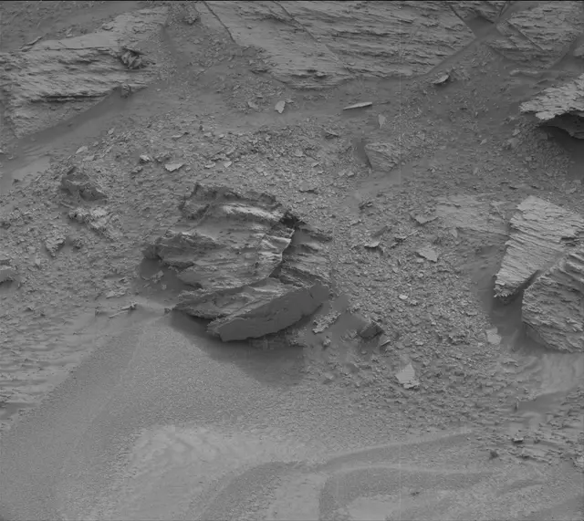 Sol 3485: Mast Camera (Mastcam)