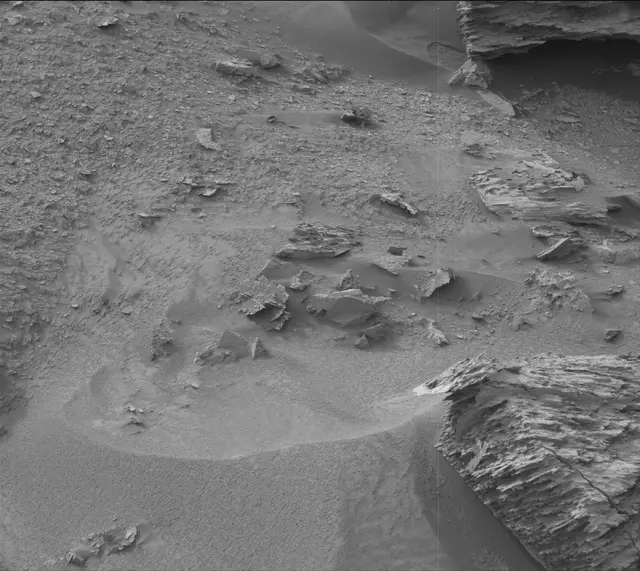 Sol 3485: Mast Camera (Mastcam)