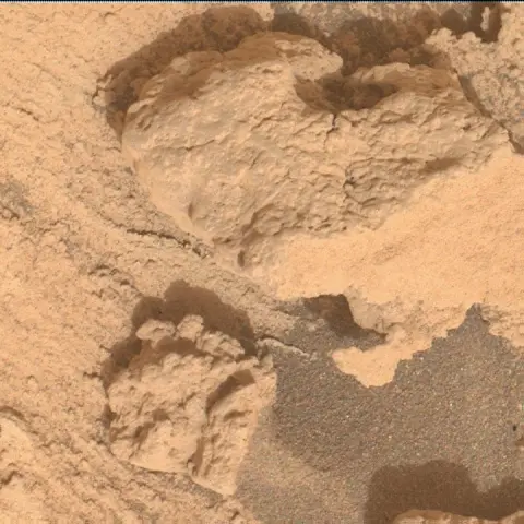 Sol 3485: Mars Hand Lens Imager (MAHLI)