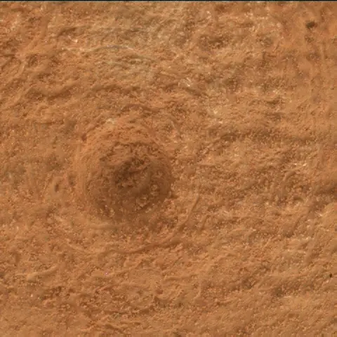 Sol 3488: Mars Hand Lens Imager (MAHLI)