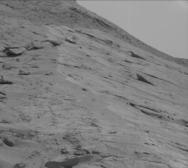 Sol 3491: Mast Camera (Mastcam)