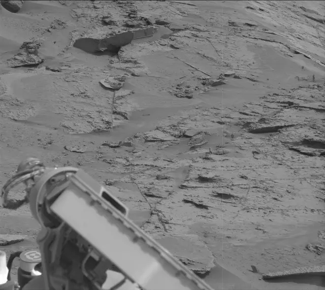 Sol 3491: Mast Camera (Mastcam)