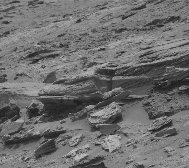 Sol 3491: Mast Camera (Mastcam)
