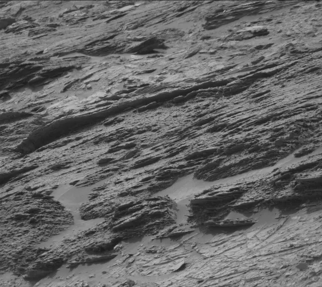 Sol 3491: Mast Camera (Mastcam)