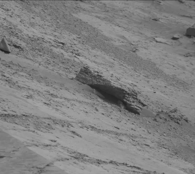 Sol 3491: Mast Camera (Mastcam)