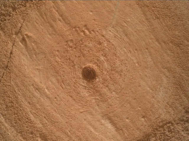 Sol 3491: Mars Hand Lens Imager (MAHLI)