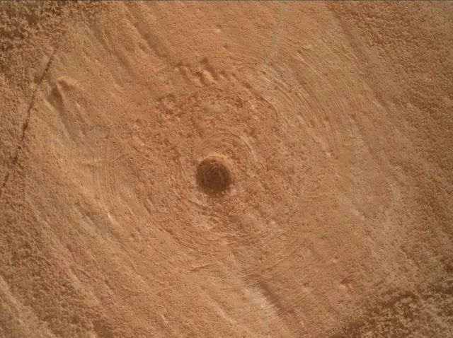 Sol 3491: Mars Hand Lens Imager (MAHLI)