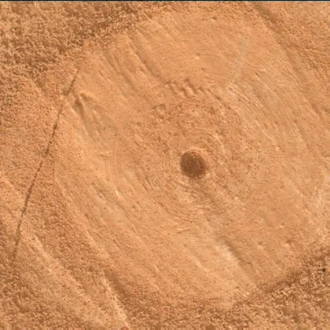 Sol 3491: Mars Hand Lens Imager (MAHLI)