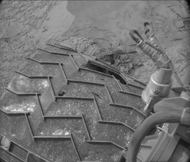 Sol 3492: Mast Camera (Mastcam)