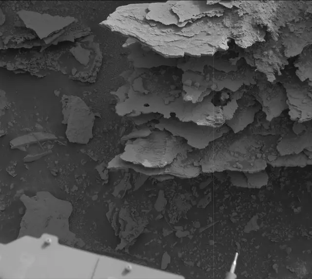 Sol 3492: Mast Camera (Mastcam)