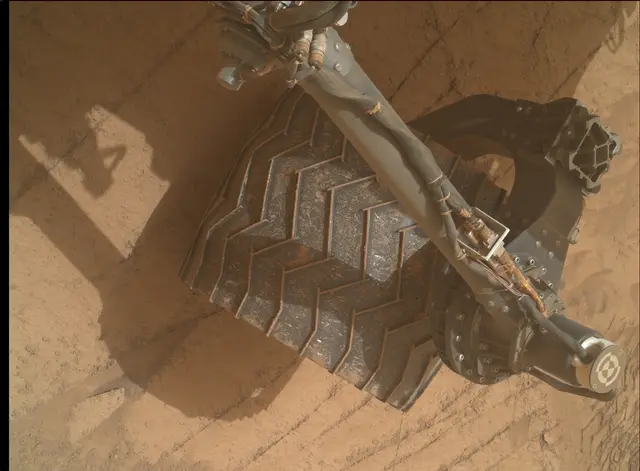 Sol 3492: Mars Hand Lens Imager (MAHLI)