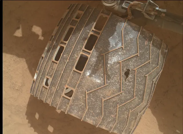Sol 3492: Mars Hand Lens Imager (MAHLI)