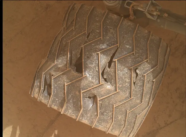 Sol 3492: Mars Hand Lens Imager (MAHLI)