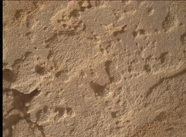 Sol 3493: Mars Hand Lens Imager (MAHLI)