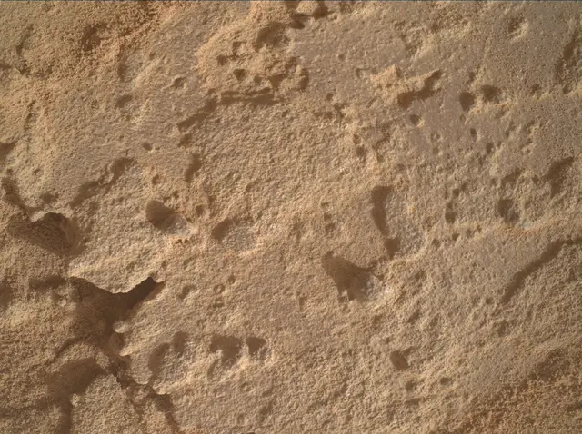 Sol 3493: Mars Hand Lens Imager (MAHLI)