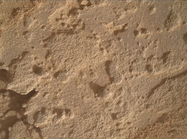 Sol 3493: Mars Hand Lens Imager (MAHLI)