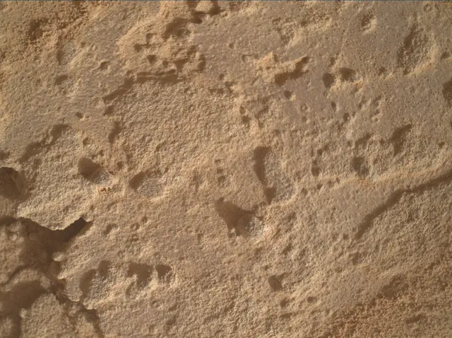 Sol 3493: Mars Hand Lens Imager (MAHLI)