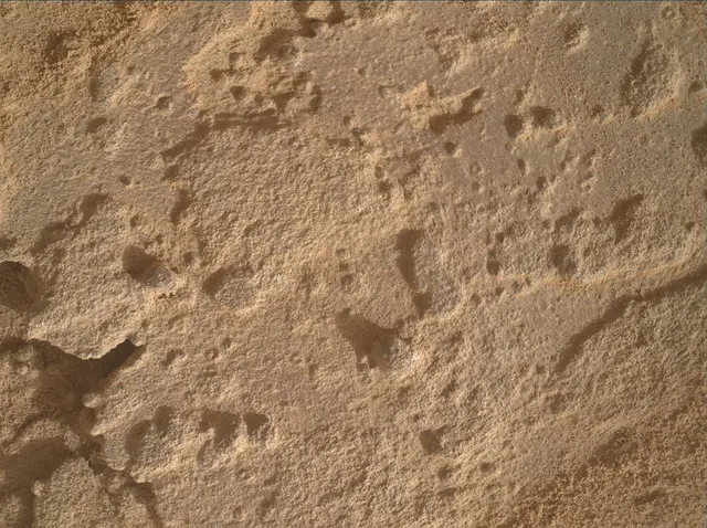 Sol 3493: Mars Hand Lens Imager (MAHLI)