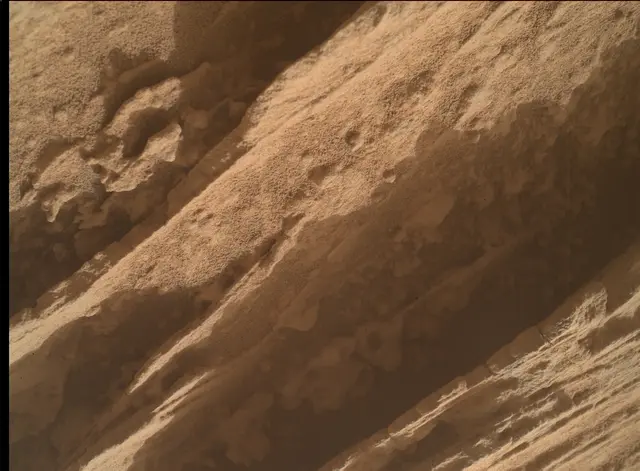 Sol 3493: Mars Hand Lens Imager (MAHLI)